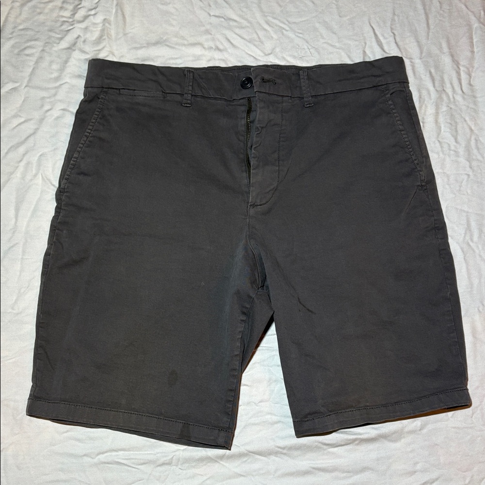Men's Gap Charcoal Shorts